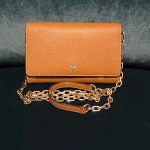 NWT Tory Burch Robinson Chain Wallet Crossbody